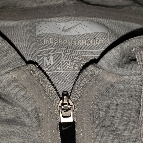 NIKE dryfit full zip Hoodie - Picture 2 of 3